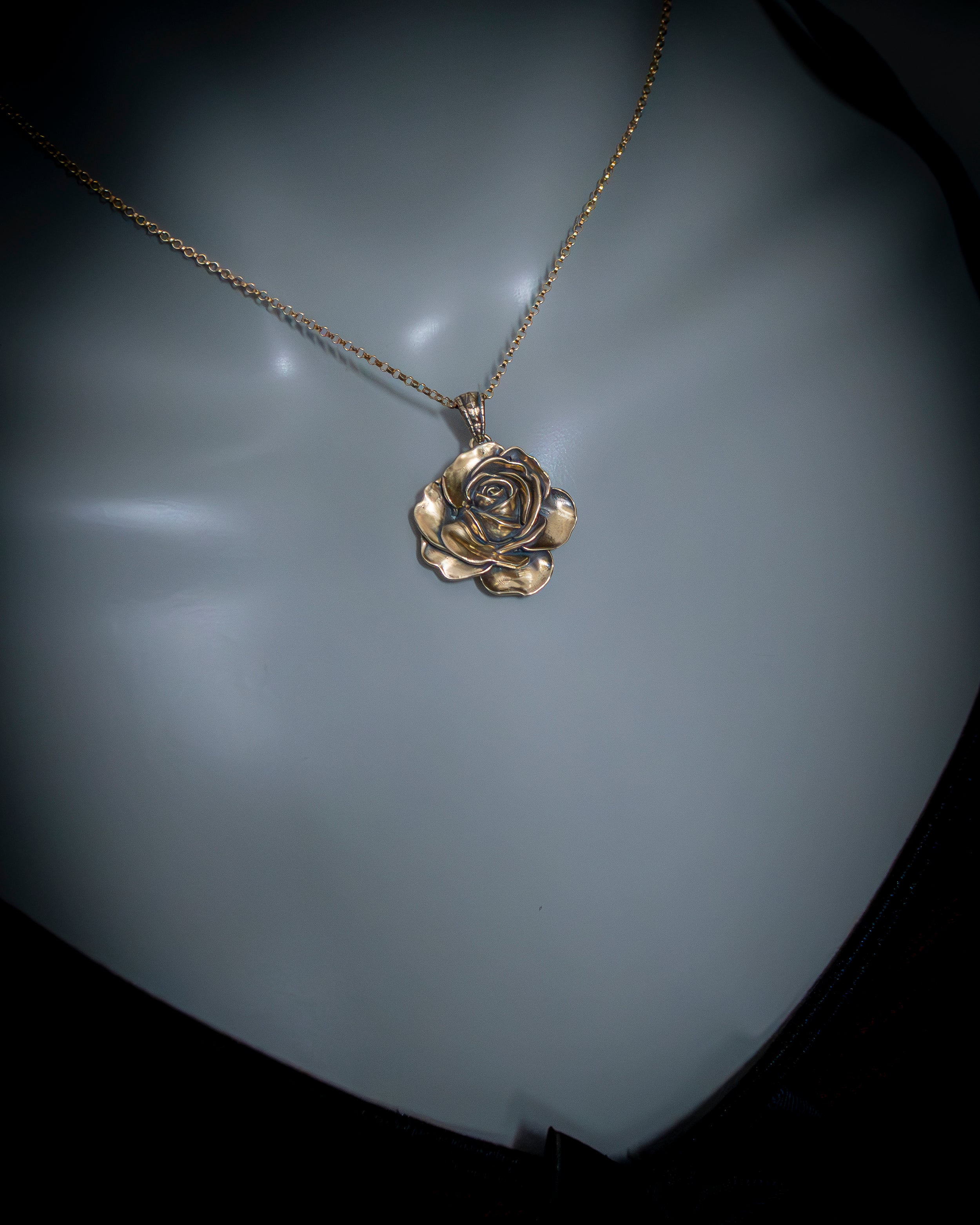 The Golden Rose - Luxury Solid 10Kt Gold Pendant