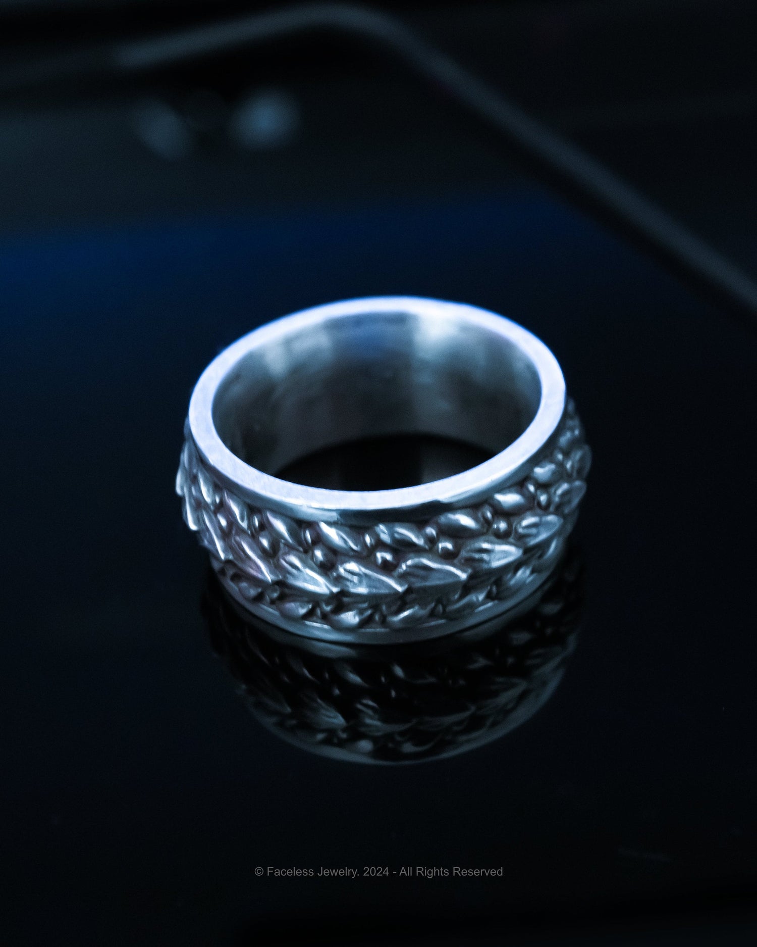 Mystic Dragon Scale Ring - Faceless Jewelry - alternative and gothic dark jewelry - for the mysterious and fantastical - take it&